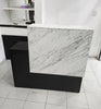 Recepción Negra / Mármol blanco con cajón