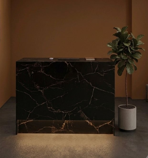Recepción Marmol Stone con Luz
